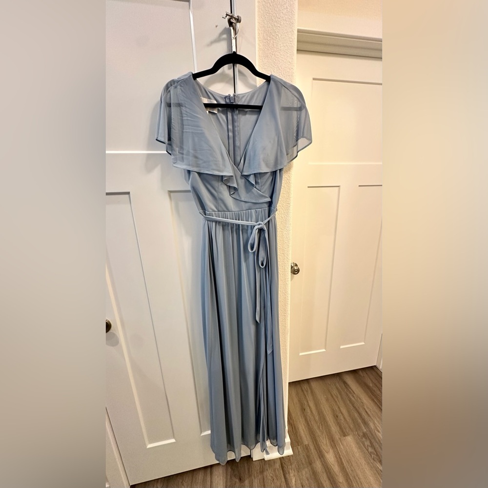 Elegant Blue Chiffon Dress